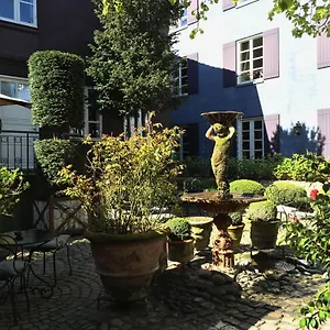 Provence Hotell